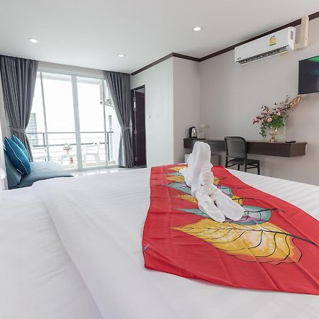 فندق The Chic Patong الغرفة الصورة